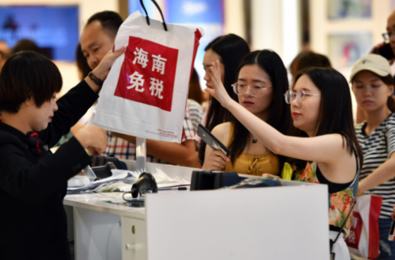 “零关税”进境商品满月 海南岛零关税首月购物人数达‌2.8万人次‌