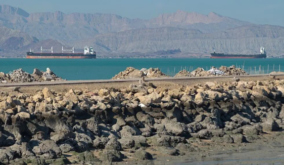 伊朗发起“真实承诺4”第44轮行动 伊朗:允许部分国家船只通过霍尔木兹 伊朗发起“真实承诺4”第44轮行动 伊朗:允许部分国家船只通过霍尔木兹