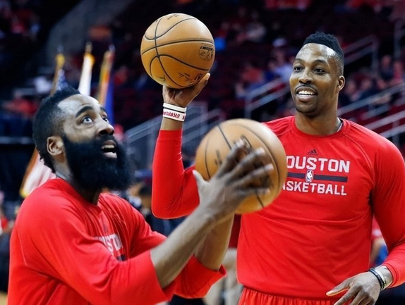 “魔兽”霍华德宣布退役 霍华德无缘NBA75大巨星