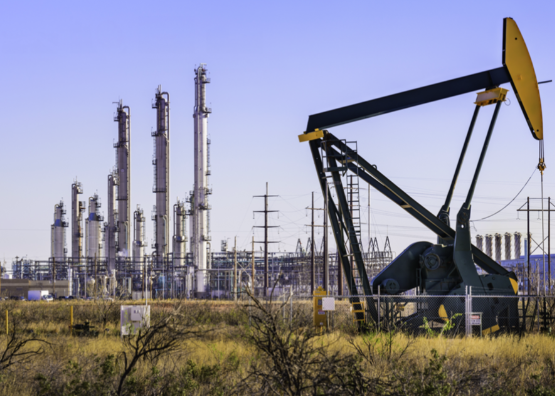 国际油价重上100美元关口 国际能源署宣布释放4亿桶战略石油储备