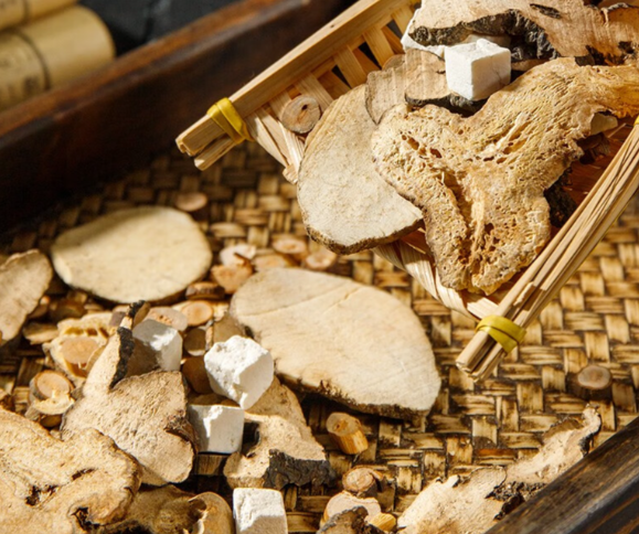 五苓散的功效与作用有哪些 儿童可以服用五苓散吗？