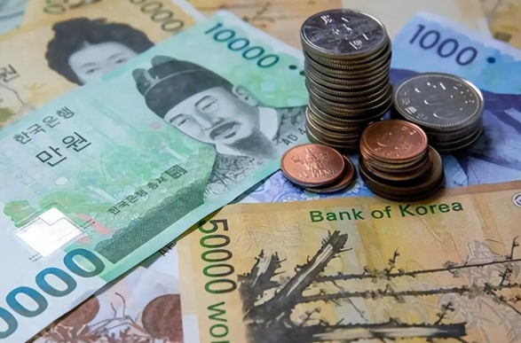 韩国3年期国债期货上涨30个点 韩国2月同比新增就业23.4万人