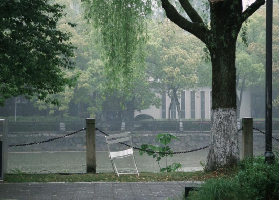 今明两天各地气温将自北向南迎来回升 今明两天江南等地持续阴雨不便出行 今明两天各地气温将自北向南迎来回升 今明两天江南等地持续阴雨不便出行