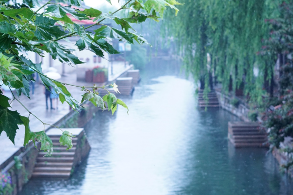 今明两天各地气温将自北向南迎来回升 今明两天江南等地持续阴雨不便出行 今明两天各地气温将自北向南迎来回升 今明两天江南等地持续阴雨不便出行