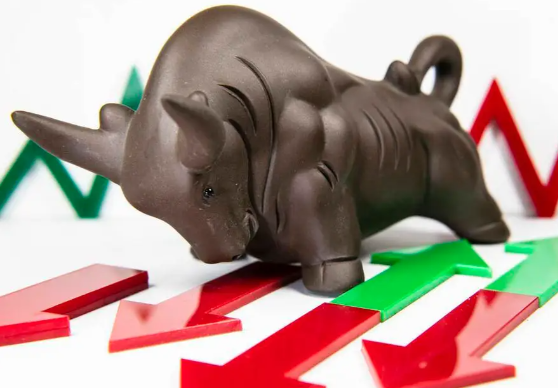 沪深两市成交额突破2万亿元 沪深两市连续20个交易日交易额突破2万亿