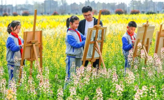 含娃量最高的小长假要来了 多地中小学春假与清明假期连放