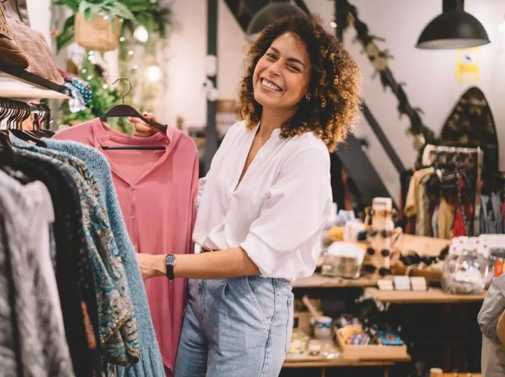 最近少穿这三种衣服出门,为啥最近少穿黄色绿色衣服出门?