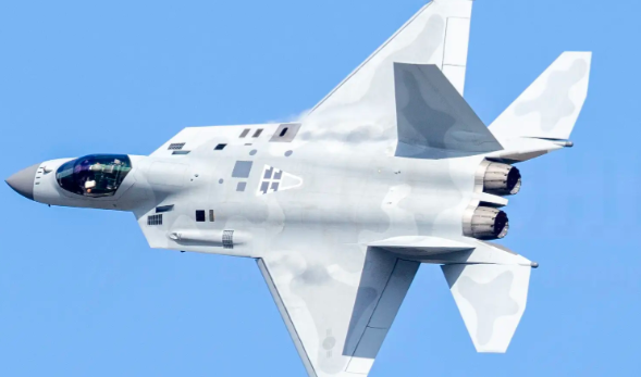 韩国首架KF-21量产机出厂 韩国KF-21战机性能在国际上处于什么水平