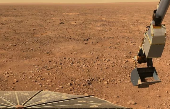 火星上首次发现红宝石 美国科学家在火星鹅卵石中发现宝石级矿物