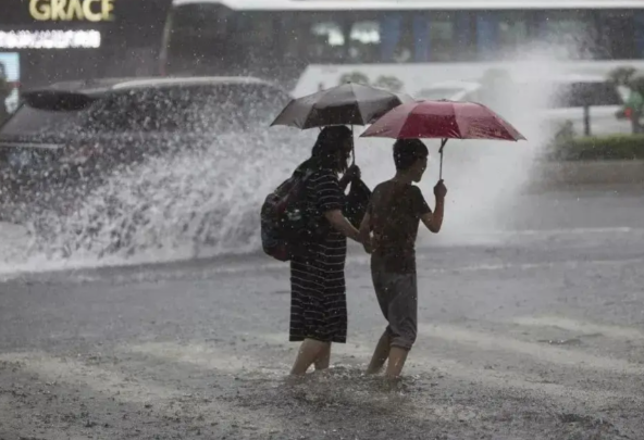 25至27日南方地区持续阴雨天气 明日青海北部地区将有大雪天气