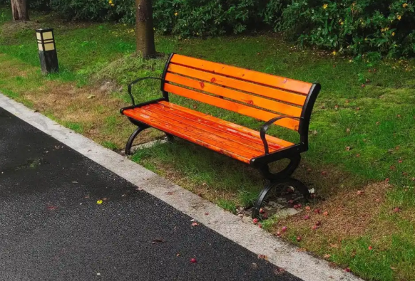 25至27日南方地区持续阴雨天气 明日青海北部地区将有大雪天气