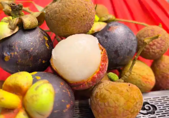 爱吃荔枝的人“天塌了”，今年“荔枝自由”或难实现