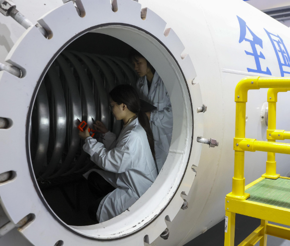 我国首台2×6MV商用串列加速器完成组装 我国2×6MV串列加速器零部件实现全部国产化