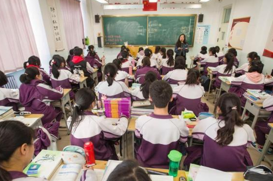 多地取消统一早读 2026年春季新学期全国多地中小学作息调整