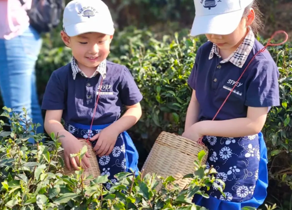 “孩子们需要春天 大人也一样” 2026年适合大人小孩一起去的春游目的地推荐 “孩子们需要春天 大人也一样” 2026年适合大人小孩一起去的春游目的地推荐