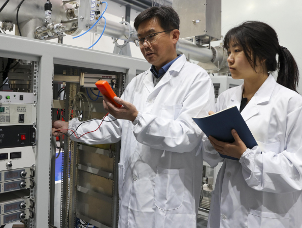 我国首台2×6MV商用串列加速器完成组装 我国2×6MV串列加速器零部件实现全部国产化