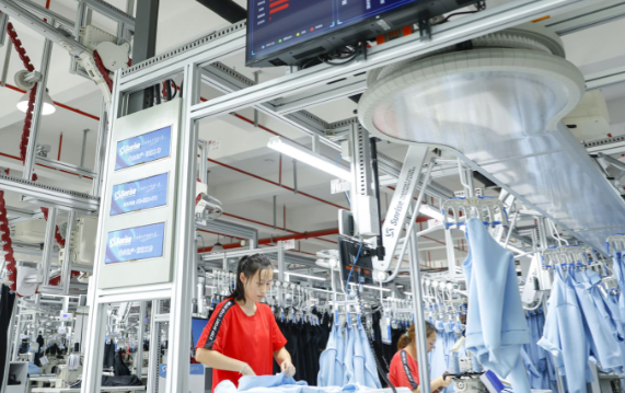 女性消费者为何开始青睐男装 为什么同价位男装做工更规范