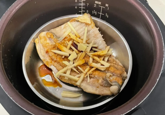 电饭煲“保温”为什么不能超4小时 饭菜长时间保温有利于生成细菌
