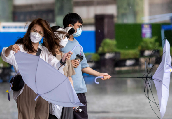 大雾+沙尘暴+暴雨+大风4预警齐发 今明两天湖南大部分地区有大到暴雨