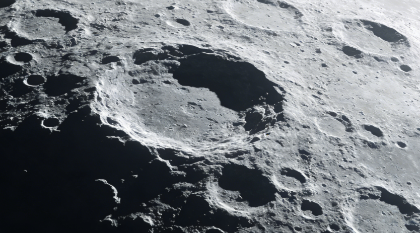 “最清晰的月球照片”有多震撼？ NASA发布“最清晰的月球照片”