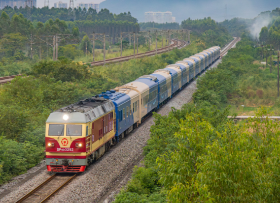 全国铁路一季度开行旅游列车627列 2026一季度全国铁路累计发送旅客‌11.33亿人次‌