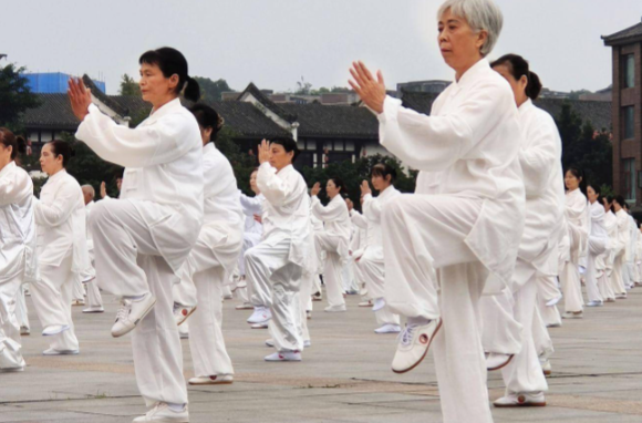 强烈建议骨质疏松的人多运动 为什么骨质疏松患者更要多运动 强烈建议骨质疏松的人多运动 为什么骨质疏松患者更要多运动