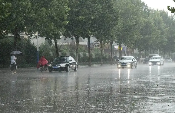 未来三天江南华南多地有降雨天气 13至15日新疆北部有雨雪天气