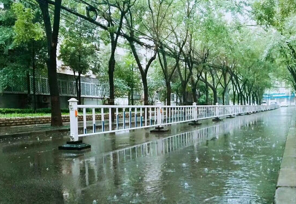 未来三天南方主雨带将维持在江南地区 全国4月气温偏高降水偏多