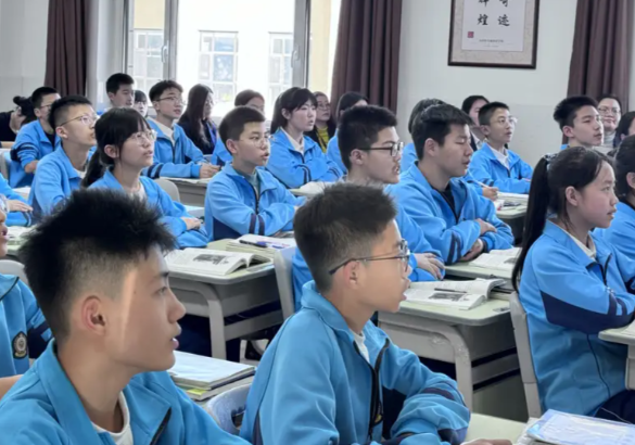 高中生左手莫名发抖半年确诊平山病 什么是平山病如何预防平山病