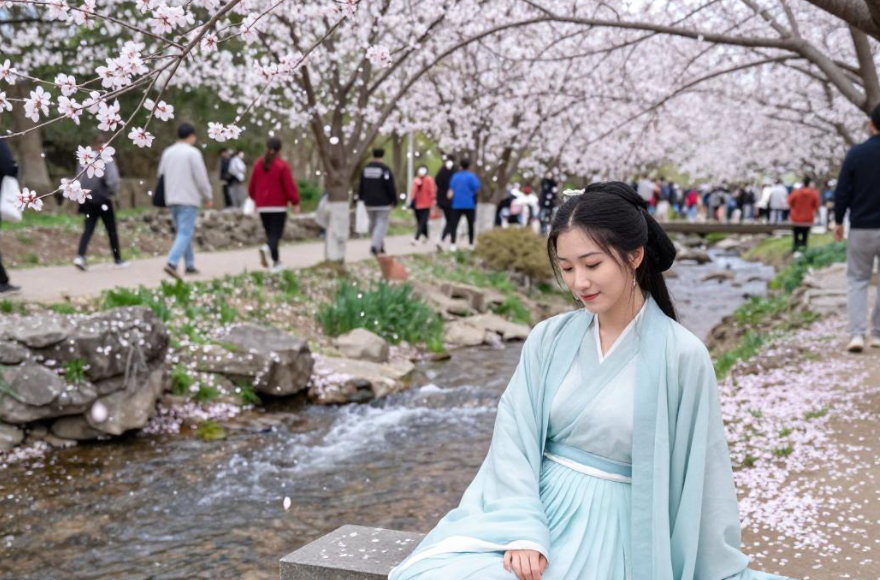 踏春赏花,2026让美景变“钱景” 踏春赏花,2026让美景变“钱景”