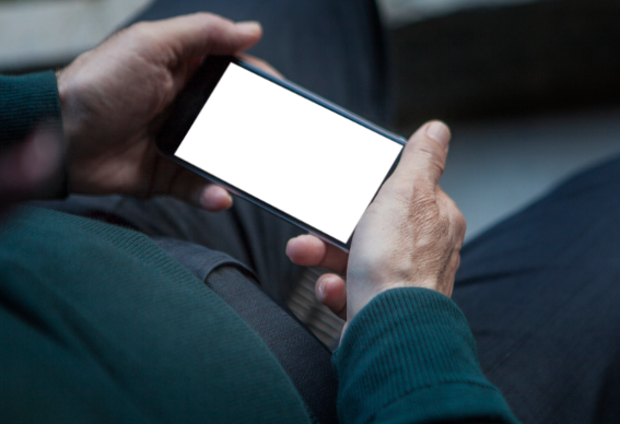 刷手机有多累?现在AI能算出来了 AI模型有助于优化界面布局减轻用户操作负担