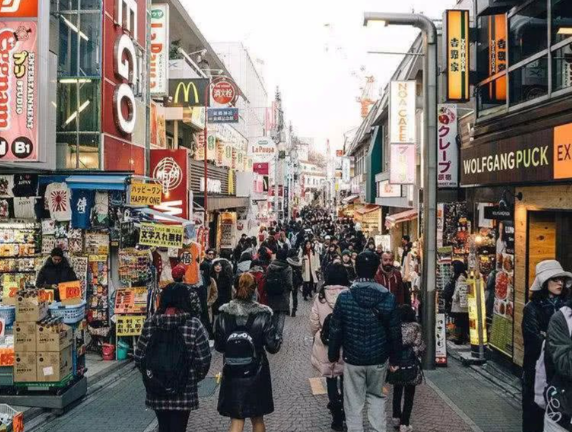 中使馆提醒在日中国公民注意人身安全 在日中国公民安全风险不断上升