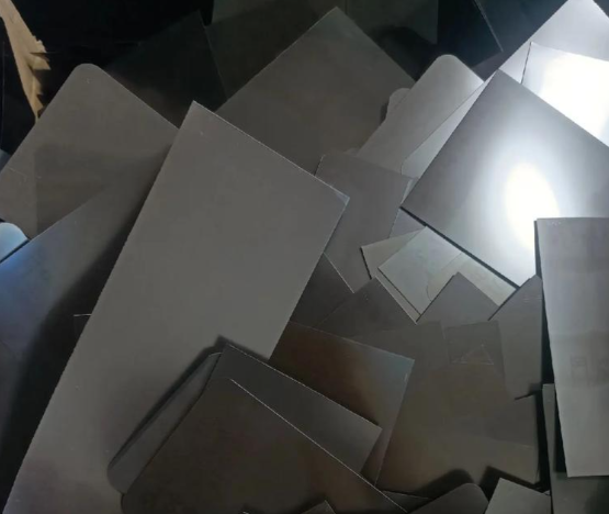 1.5元收一张旧CT片?千万别卖 非法提炼旧CT片污染环境危害健康