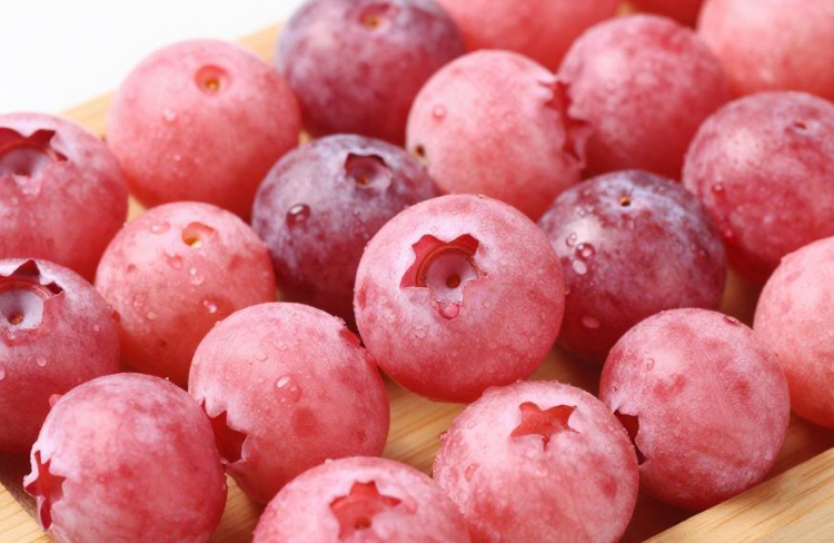 2026粉色蓝莓一颗难求，稀缺背后的情绪消费