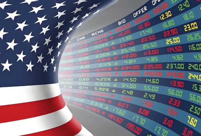 美股小幅下跌纳指收跌终结13连涨，但罗素2000创历史新高