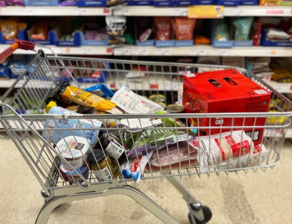 英国3月份CPI升至3.3% 3月英国每升汽油的价格上涨8.6%