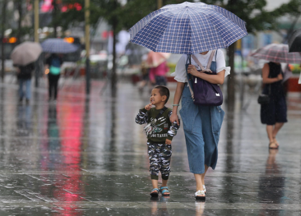 今明两天江南东部部分地区有大到暴雨 23日至24日黑龙江西北部有大到暴雪天气
