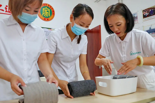 预计2030年我国服务业总规模将达到100万亿元 服务业扩能提质意见印发 预计2030年我国服务业总规模将达到100万亿元 服务业扩能提质意见印发