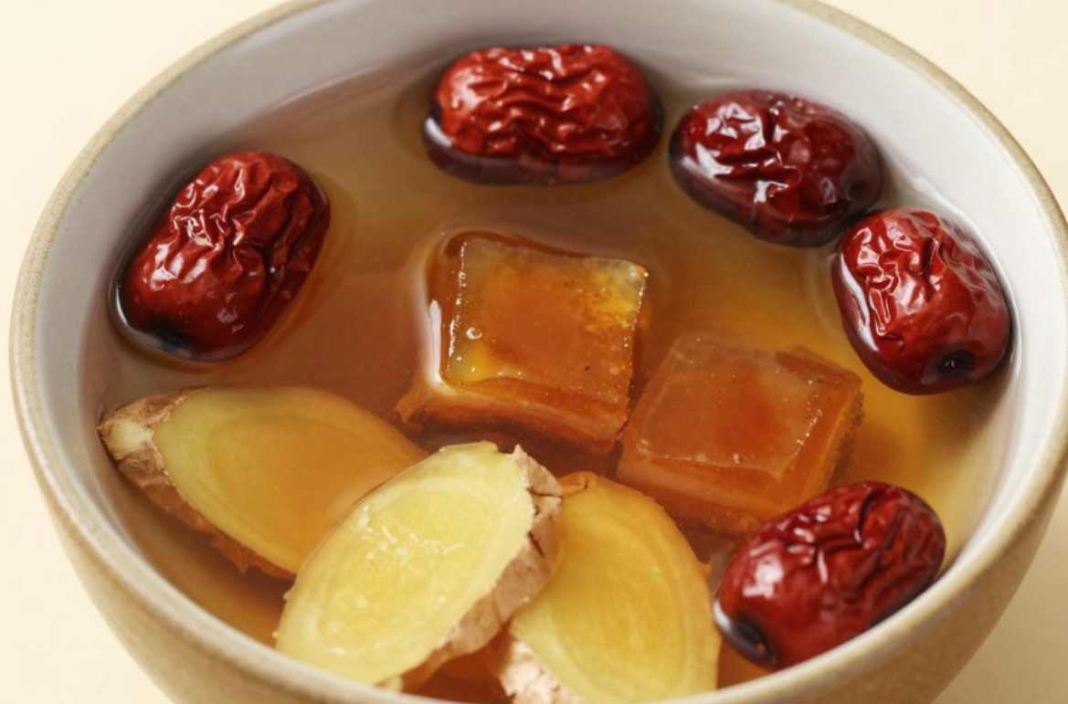 生姜红糖水不只是“老方子”，2026年夏天暖身养胃的“国民饮品”