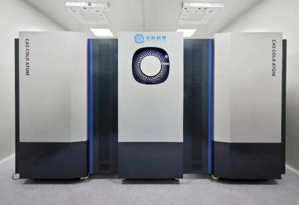 双核中性原子量子计算机“汉原2号”发布 汉原2号量子计算机核心指标达到国际先进水平