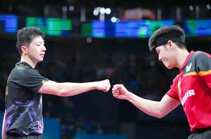 中国男乒3-0日本实现12连冠，斩获伦敦世乒赛男团冠军