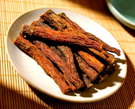 丹参能治失眠吗？ 丹参的功效于作用有哪些