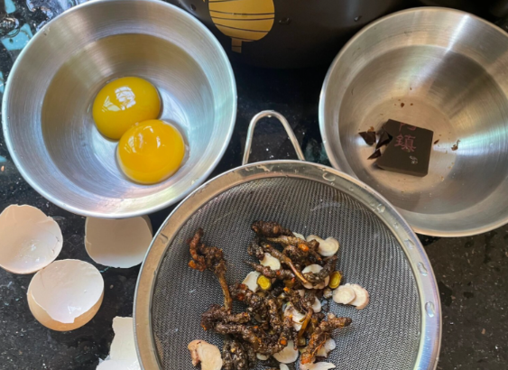 黄连阿胶汤由哪些成分组成 黄连阿胶汤不能和哪些中药一起服用