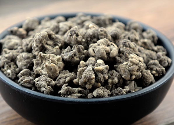 猫爪草长什么样如何分辨 猫爪草的功效与作用有哪些