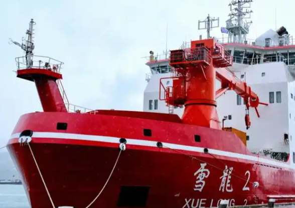 首个首次首套!国产装备持续突破 我国自研发热水钻探系统首次钻入3413米冰层