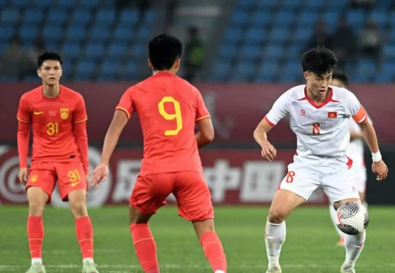 U17国足挺进亚洲杯决赛将战日本 U17国足晋级2026年U17亚洲杯决赛