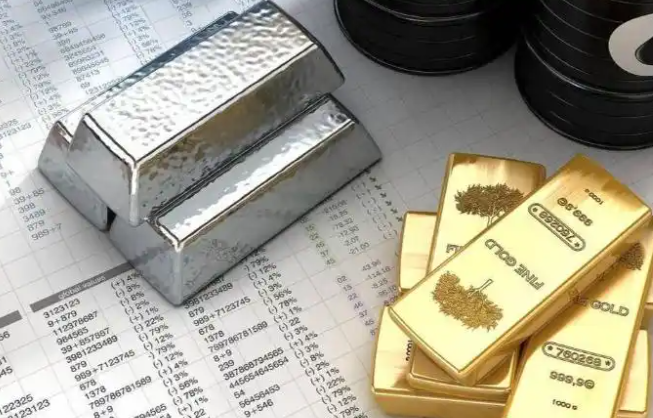 现货黄金跌下4500美元关口，现货黄金创3月底以来新低