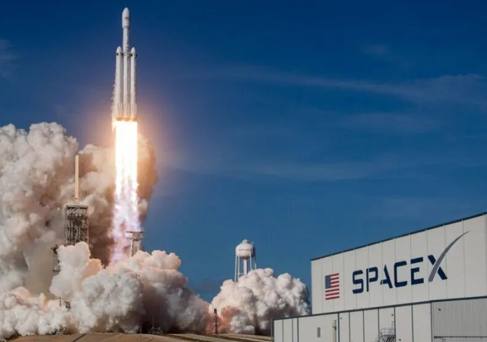 SpaceX IPO招股书首度曝光,星链年赚113亿美元 SpaceX IPO招股书首度曝光,星链年赚113亿美元