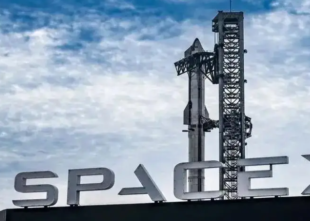 SpaceX IPO招股书首度曝光,星链年赚113亿美元 SpaceX IPO招股书首度曝光,星链年赚113亿美元
