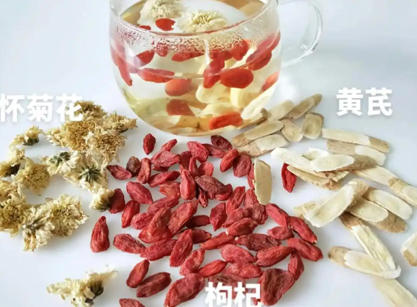 菊花枸杞黄芪茶的功效有哪些 菊花枸杞黄芪茶可以给儿童服用吗